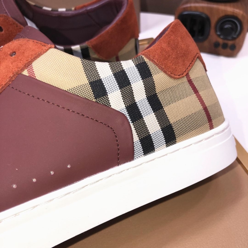 Burberry Sneakers